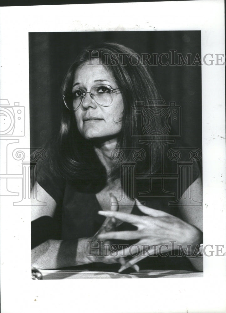 1982 Press Photo Gloria Steinem Detroit Press Club