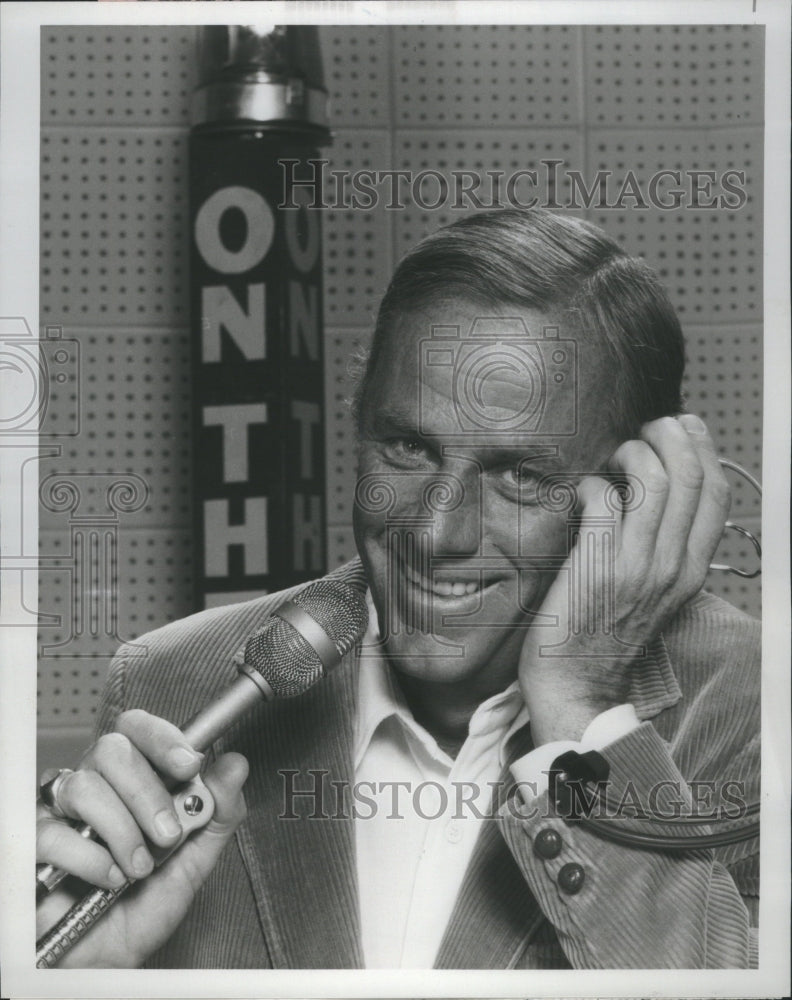 1949 Press Photo Edgar McLean Stevenson Jr Amarican Act