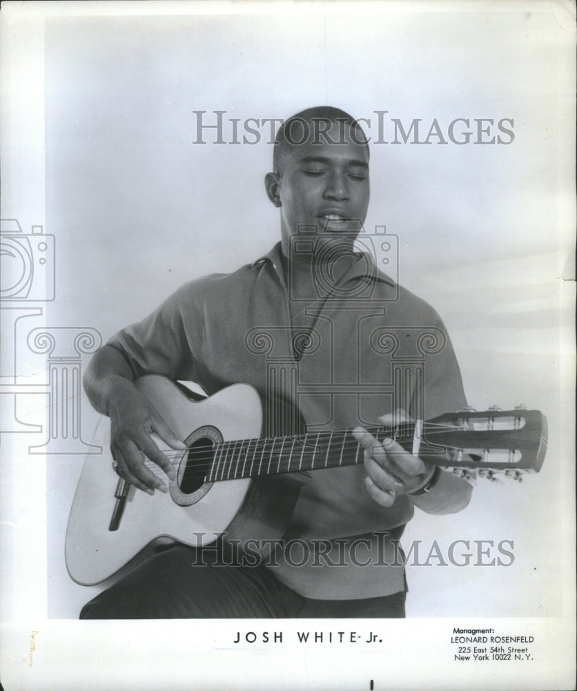 1966 Press Photo Joshua Daniel White American Singer