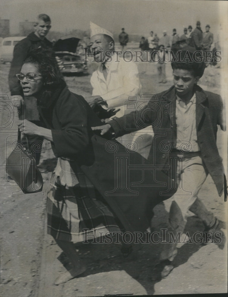 1965 Press Photo Chris Matthews Lake Michigan Georgia