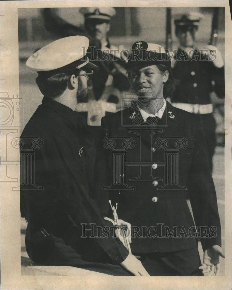 1975 Press Photo Midshipman Joseph Pozen Gainse NROTC