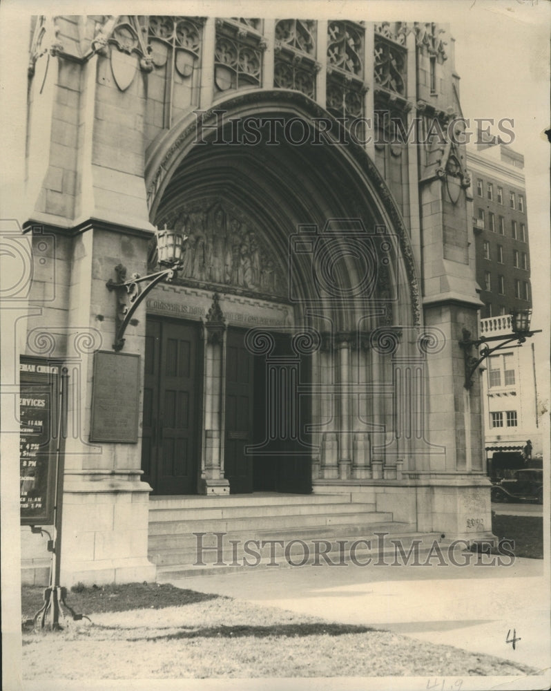 1990 Press Photo Fourtn Pres Mich Ave Chestnut St Build