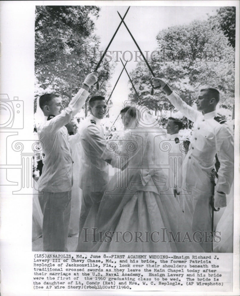 1960 Press Photo Ensign Richard J Lavery IIIChevy Chase