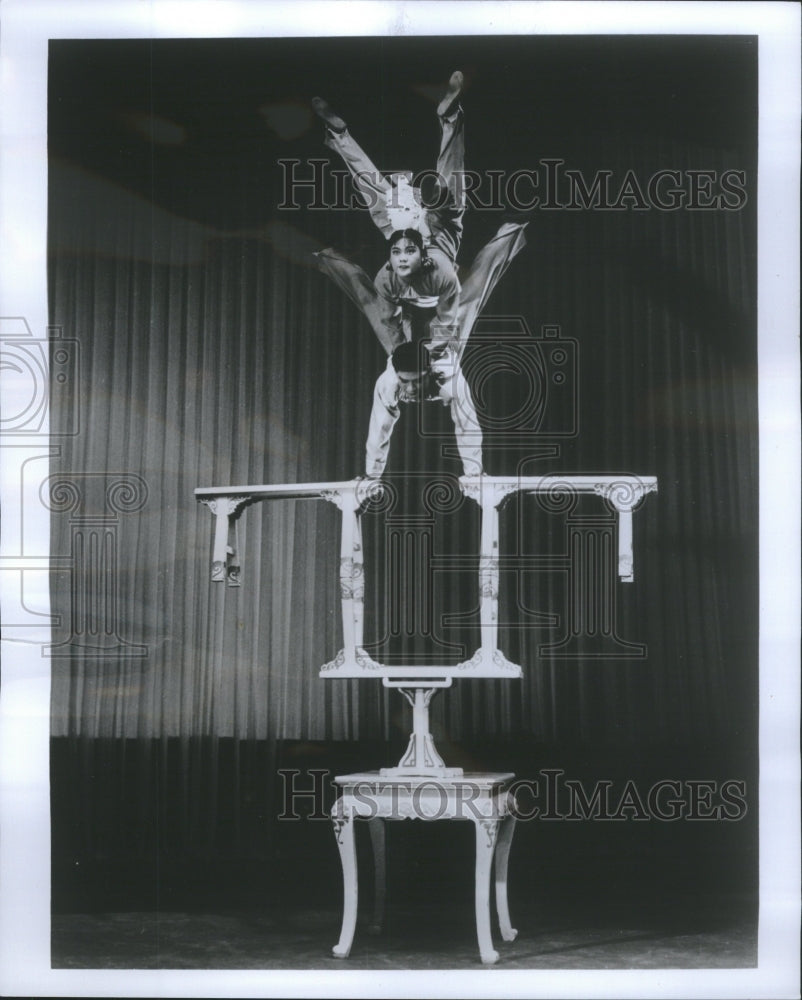 1978 Press Photo Shenyang Acrobatic Troup People