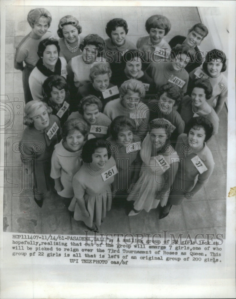 1961 Press Photo Queen Group Tournament Girl Rose