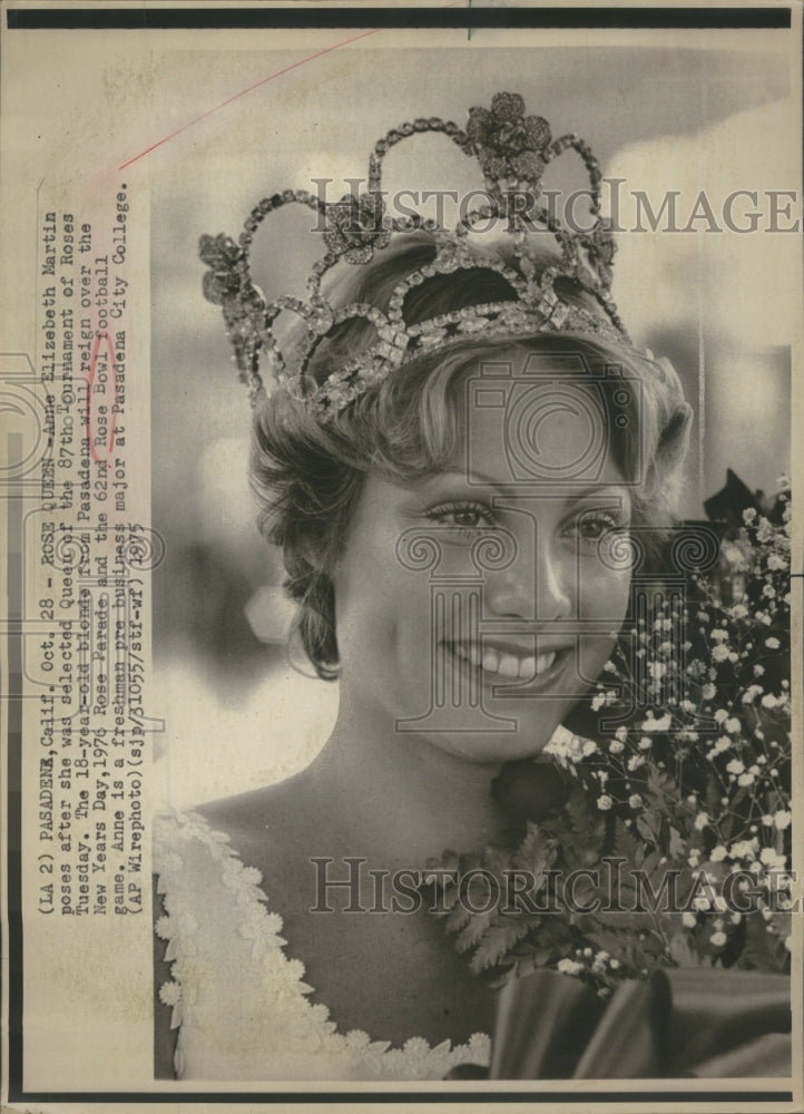 1975 Press Photo Rose Bowl Football Game