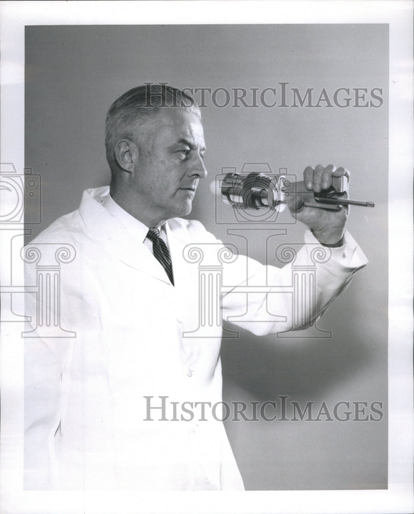 1963 Press Photo Rocket Missile Aircraft Vehicle Engine