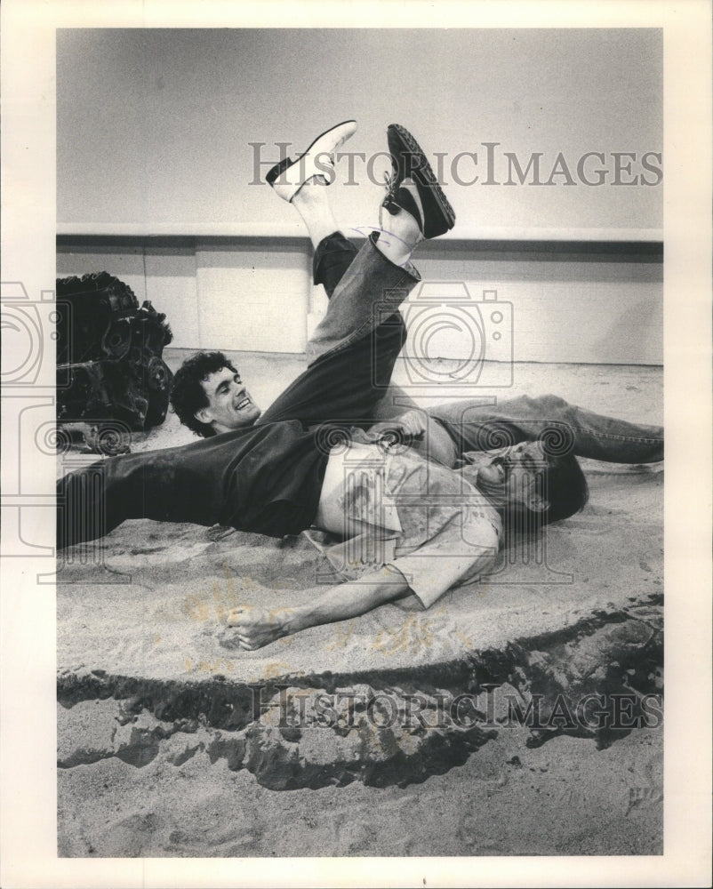 1985 Press Photo Actors Francis Guinan &amp; Randall Arney