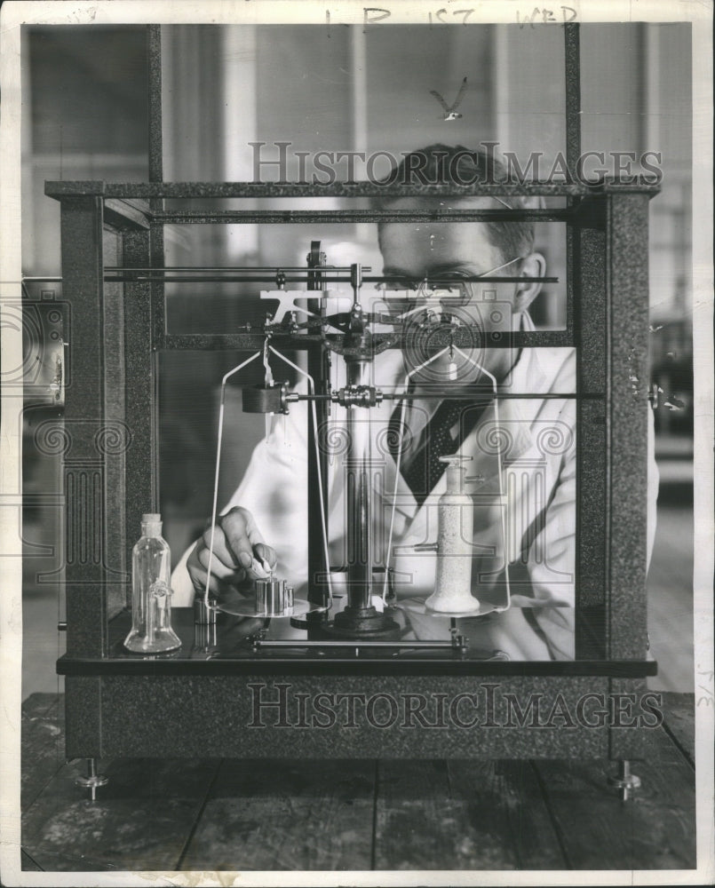 1941 Press Photo Faul Framer Rock Island Arsenal