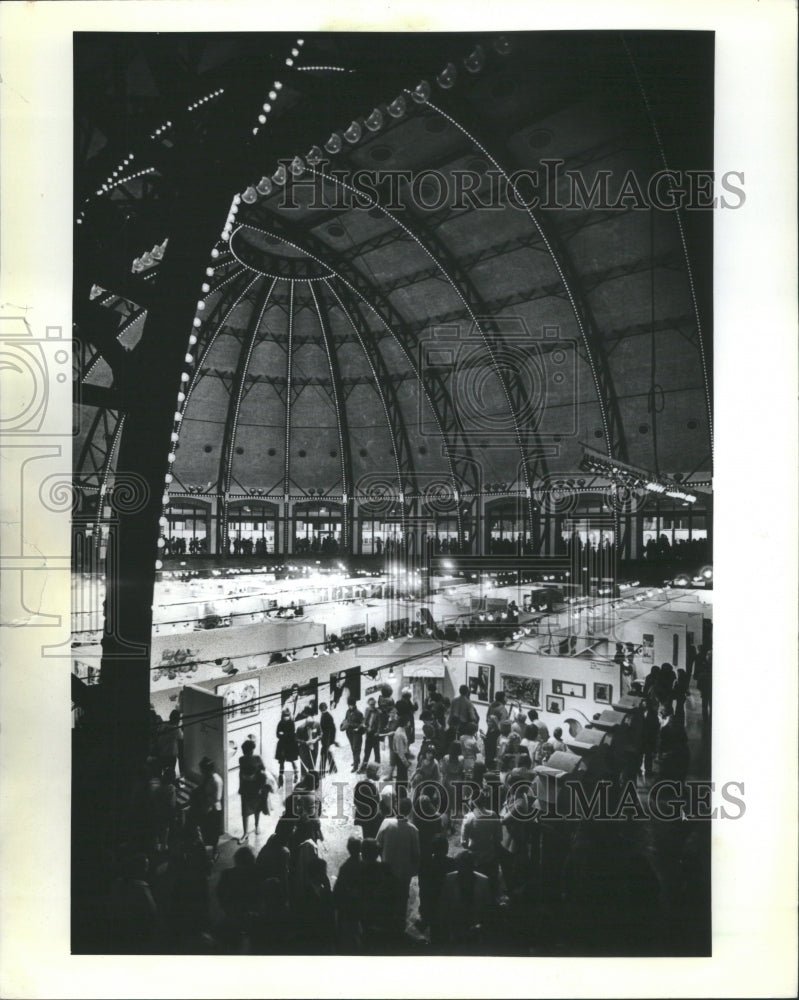 1980 Press Photo Navy Pier Art Donald Trobert&#39;s Mary