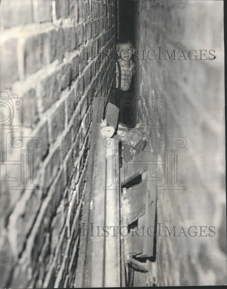 1966 Timmy Grensback Trapped In Building Press Photo