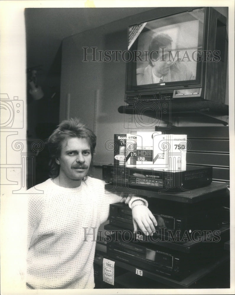 1988 Press Photo Video Recorders Peter Weitmann