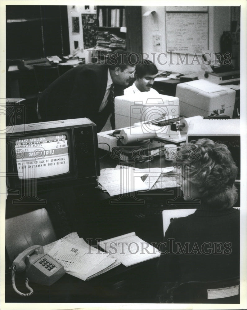 1984 Press Photo President Wayne Norris Videotex News