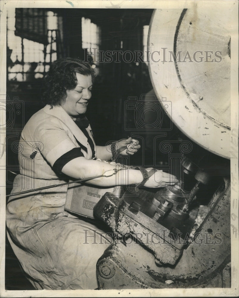 1939 Press Photo Arider Company Mildred Wiley