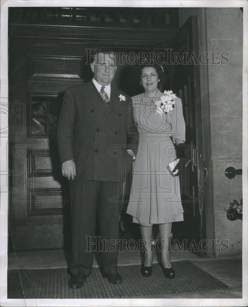 1946 Press Photo Mr and Mrs Thomas P Thornton