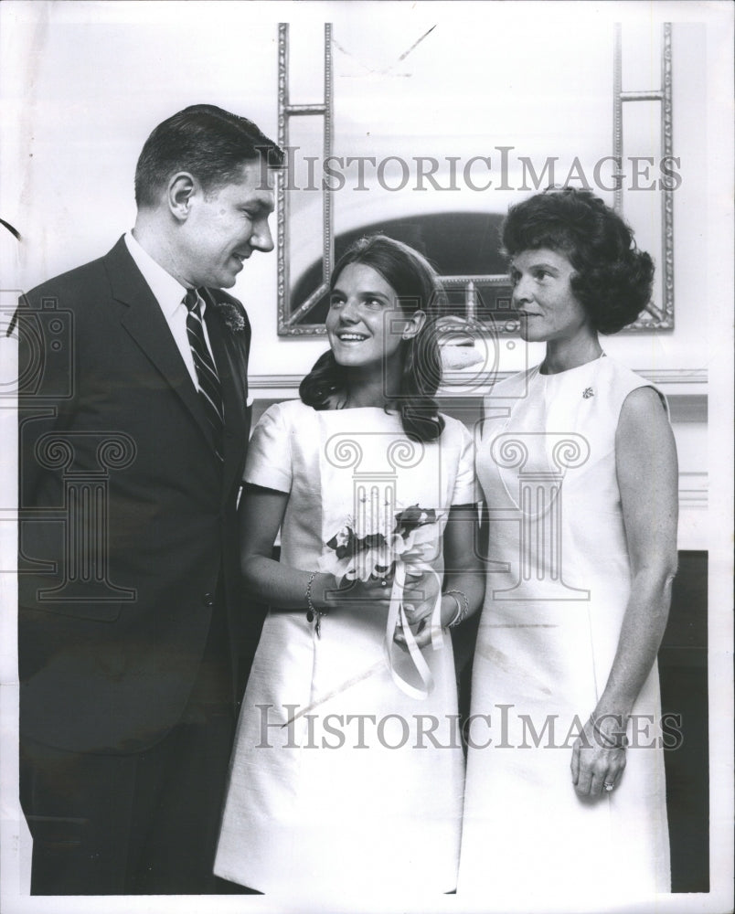 1967 Press Photo Thurber and Mimi King