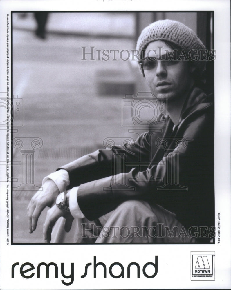 Press Photo Remy David Canadian strong the walk i feeel