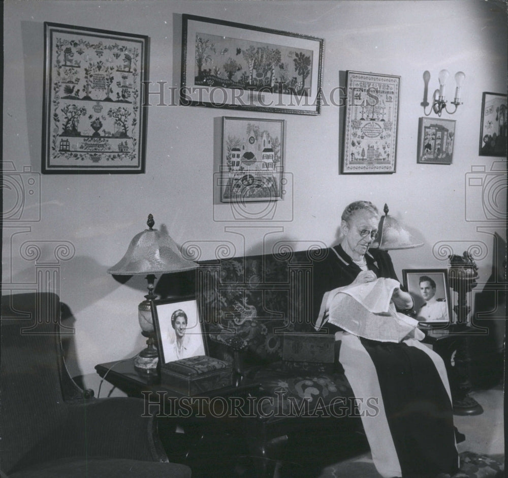 1949 Mrs. Sarah B. Gans Sewing Press Photo