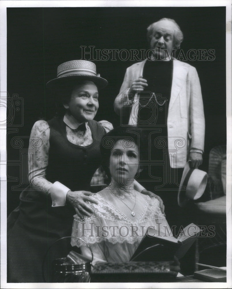 1980 Press Photo Amelia Hall Marel Mareden Eric Donkin