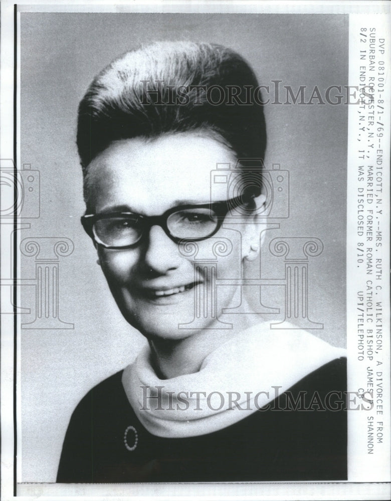1969 Press Photo Wife of Bishop James Shannon
