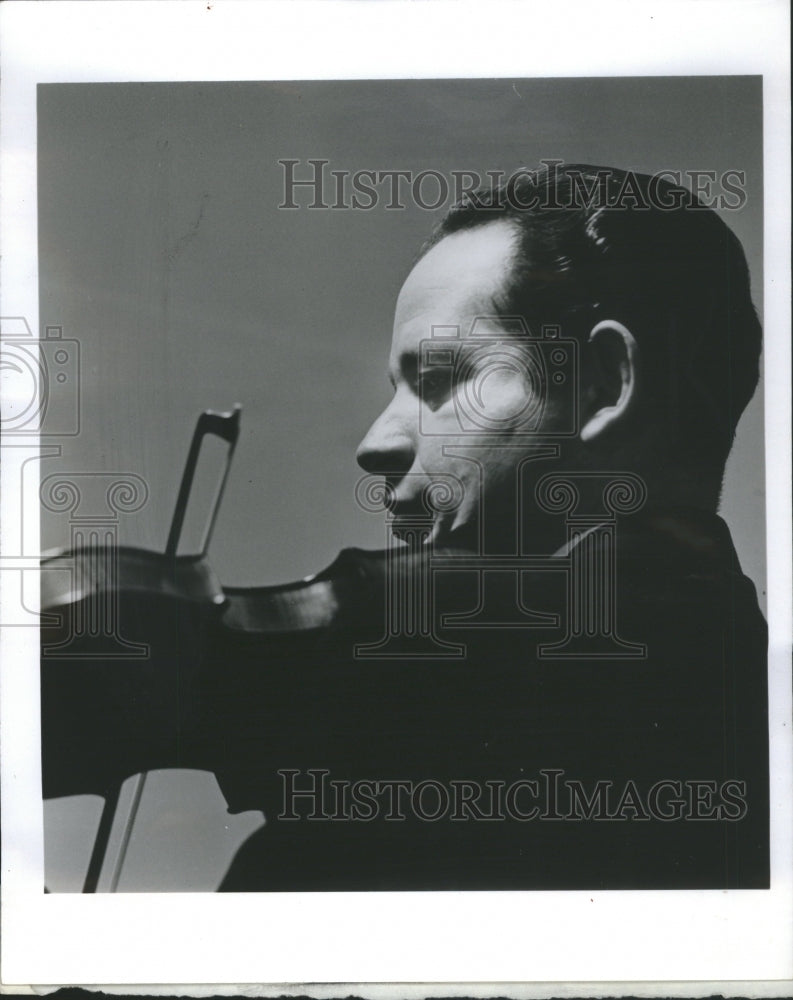 1969 Press Photo Gordon Staples