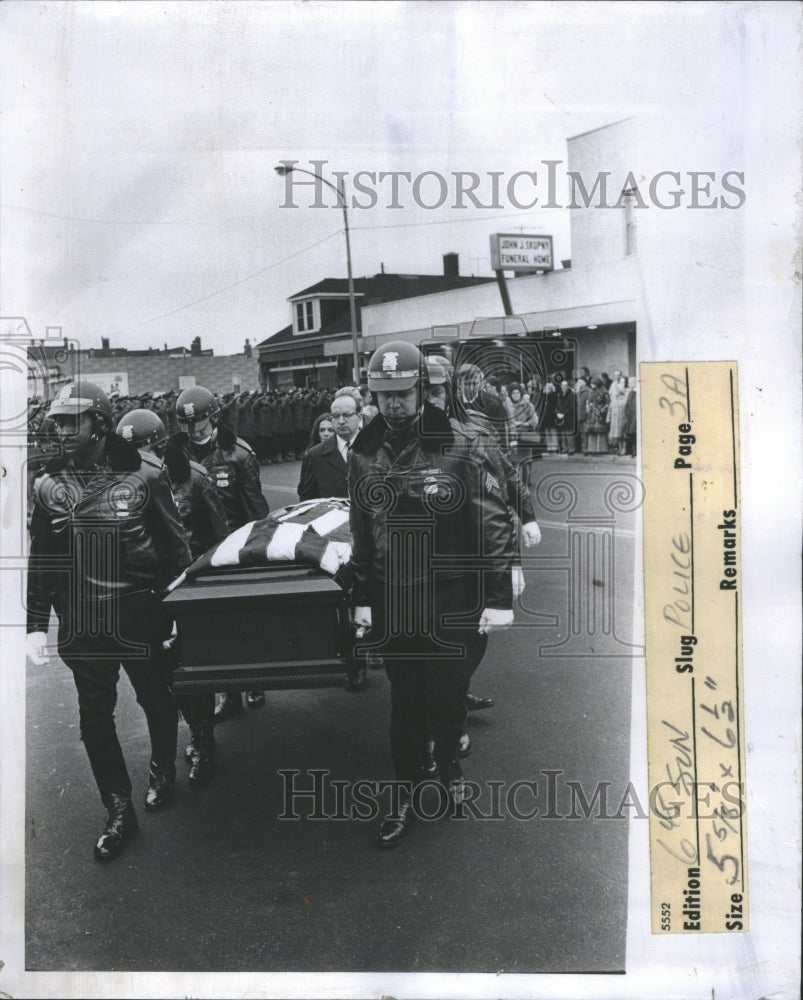 1974 Sergeant Leonard Todd Funeral Press Photo