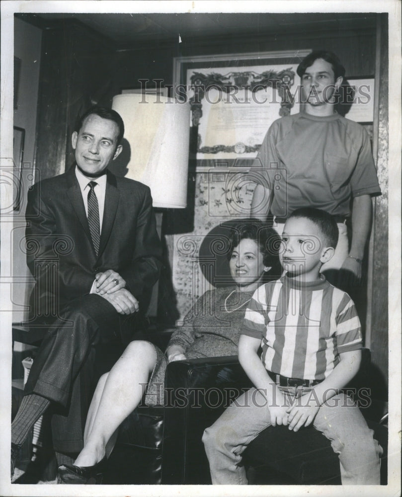 1968 Press Photo Mr Mrs Robert Rathbun Craig Mike