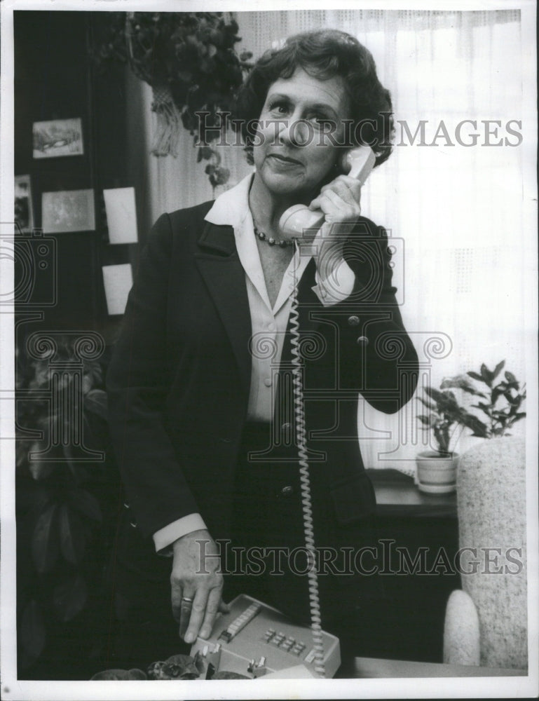 1987 Press Photo Jean Stapleton American Character