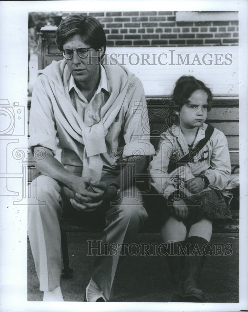 1979 Press Photo Emmy Edward Herrmann Gin Mara Hobell