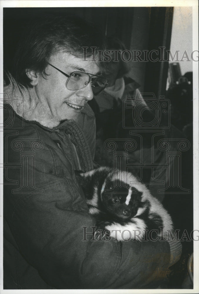 1981 Press Photo Those Amazing Animals TV Series Burges