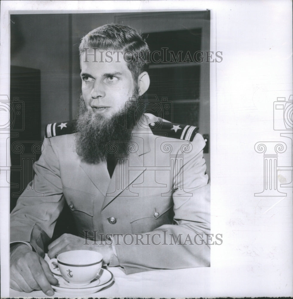 1957 Press Photo Year Crop Lt.John Puck Men Stay Winner