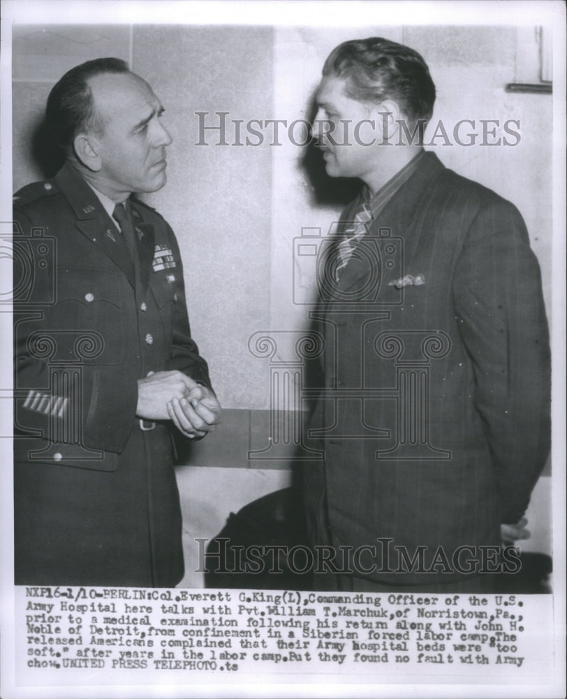 1955 Press Photo  Pvt.William T.Marchuk Col.Everett G.