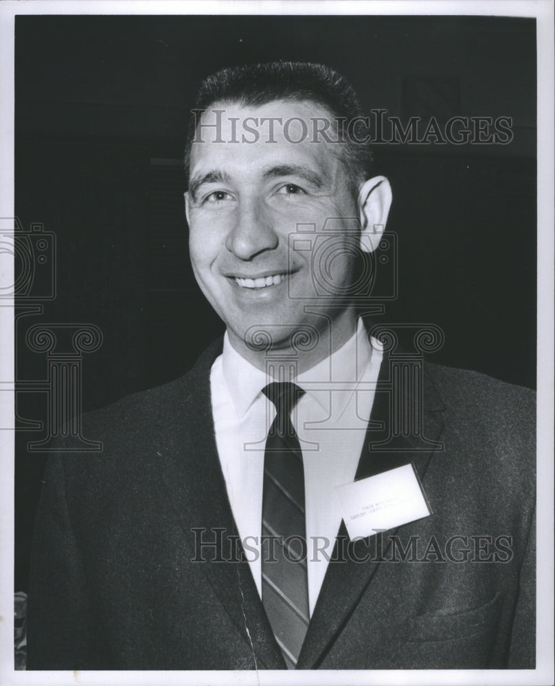 1961 Press Photo Russ Mapies Losing Sexton Coach