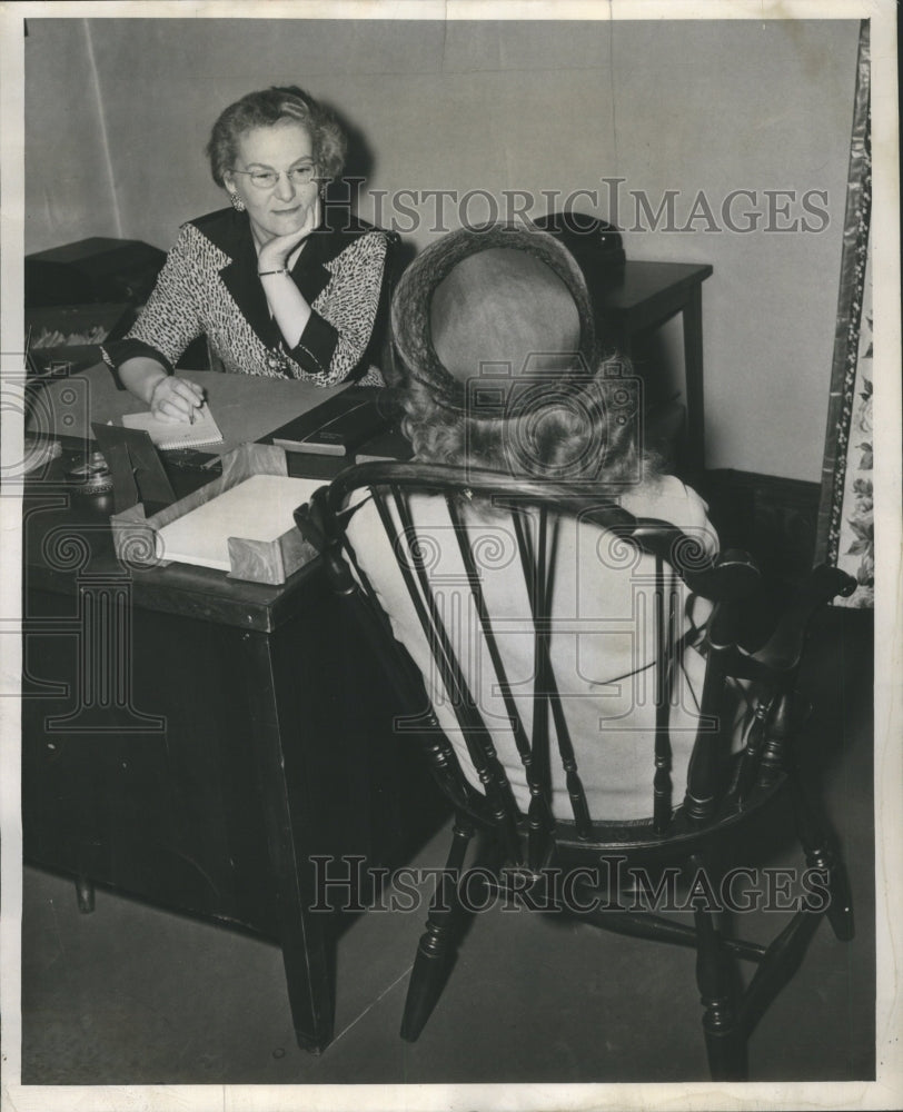 1950 Press Photo Genrose Gehri Excutive Director Girl