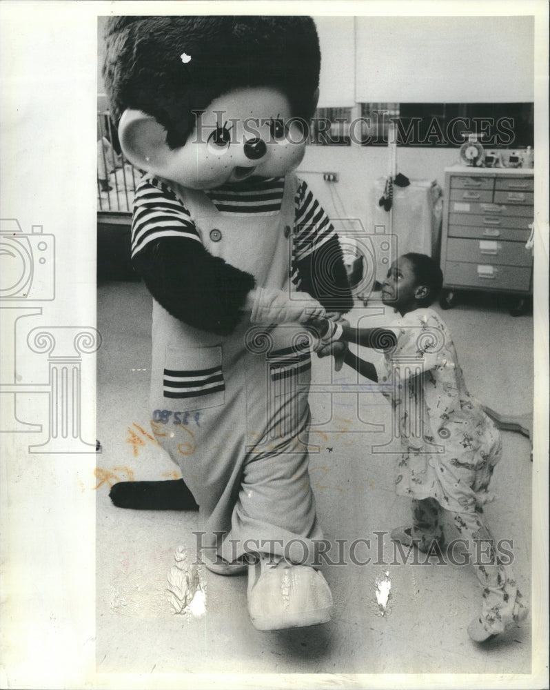 1982 Press Photo Cook County Hospital Jesse Norwood