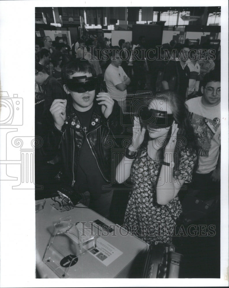 1933 Press Photo Electronic Show McCormick Place