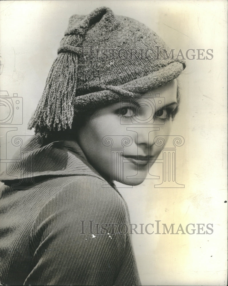 1935 Press Photo Hat