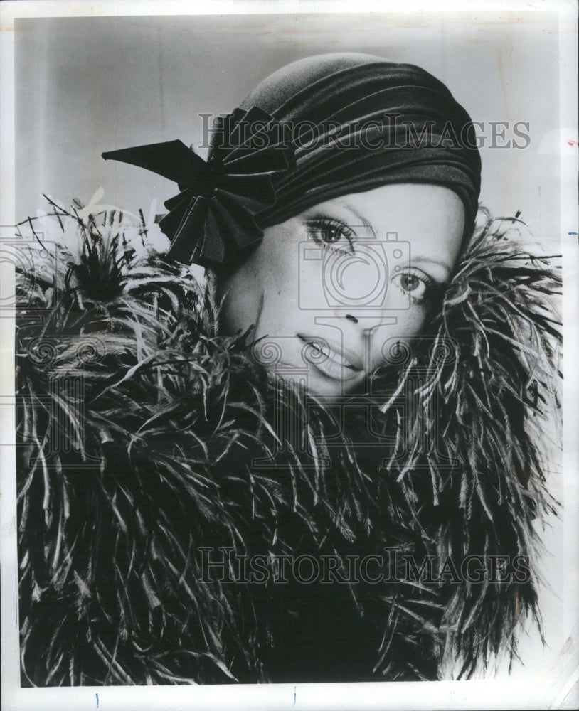 1971 Press Photo Hat Designer Frank Olive