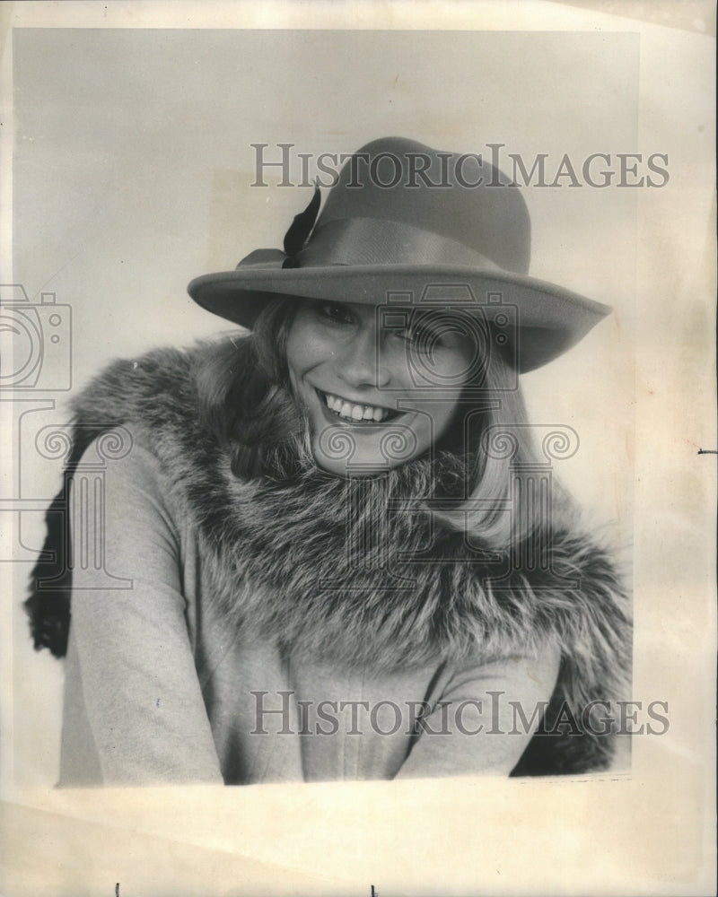 1974 Press Photo Hat Designer Frank Olive