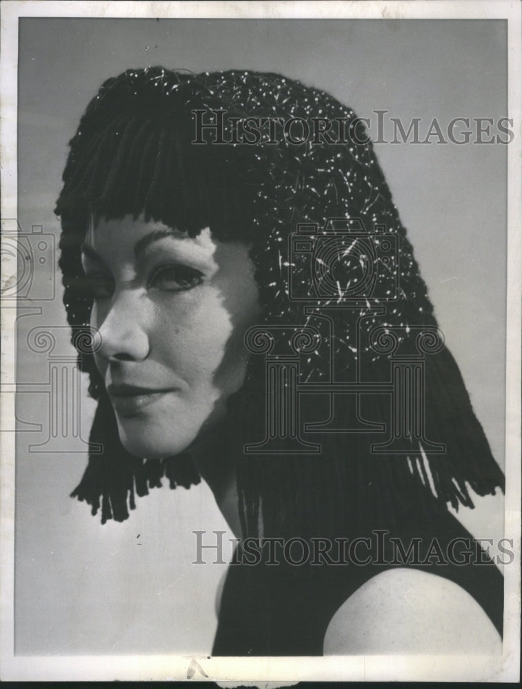 1962 Press Photo St. Laurent Hat