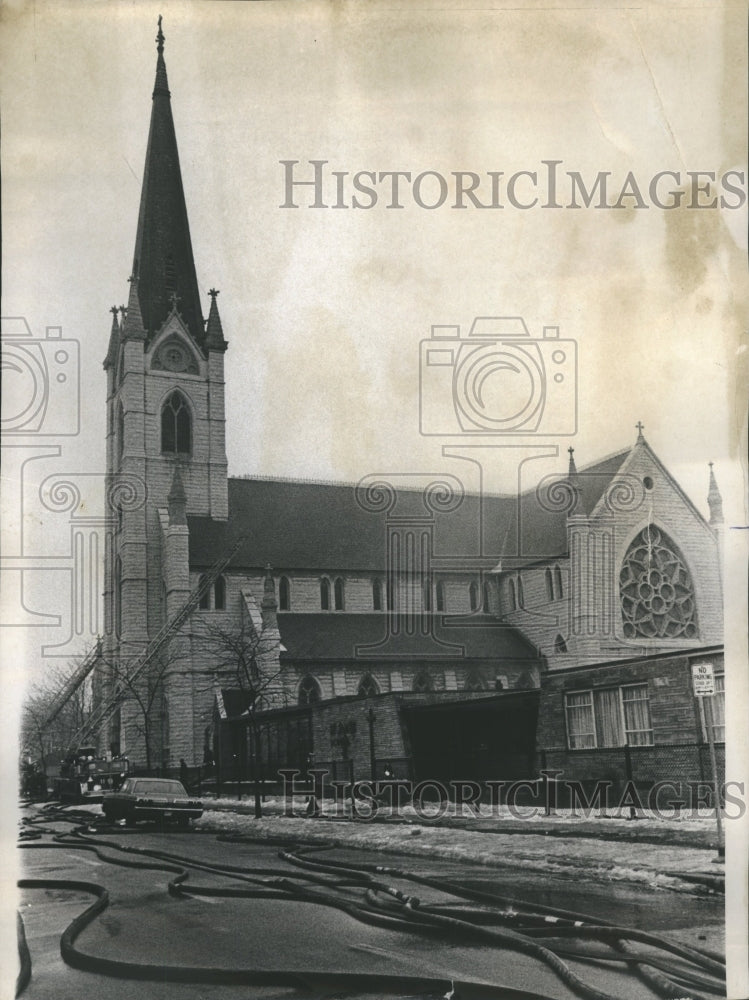 1972 Press Photo St James Roman Catholic Church