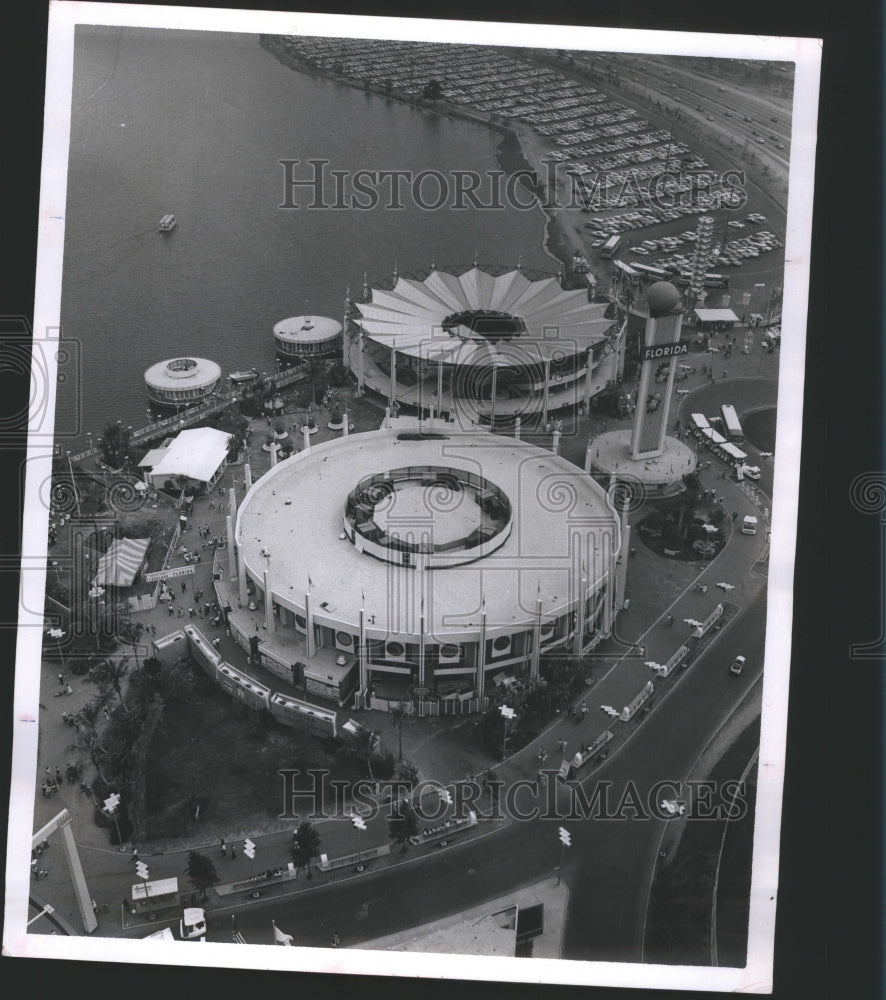 1965 Press Photo Faris World Florida