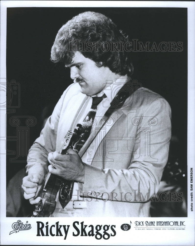 1988 Press Photo Ricky Skaggs Singer Musician Producer