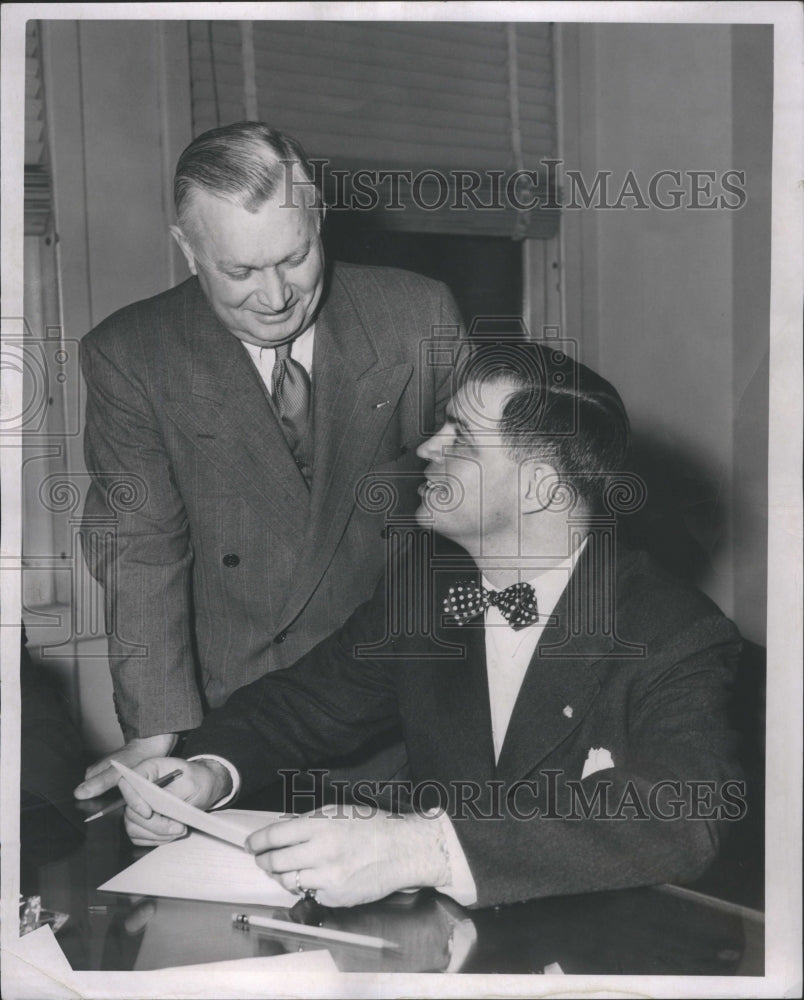 1952 Press Photo Walker Chiseler Chairman Williams