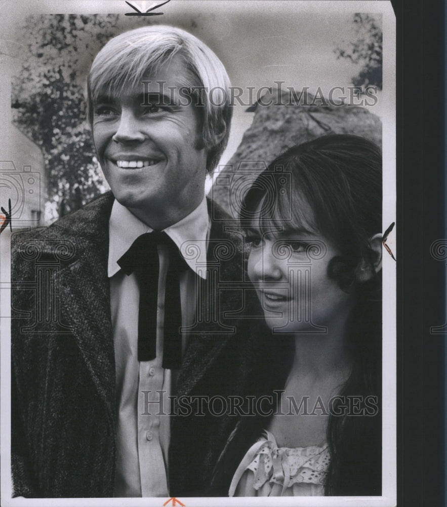 1969 Press Photo Man and woman together smiling