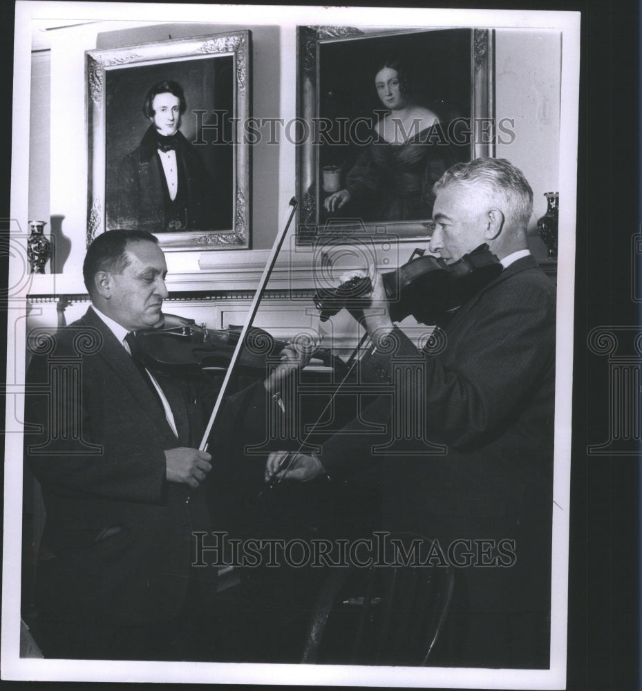 1958 Press Photo Music Doston Chamber Frame