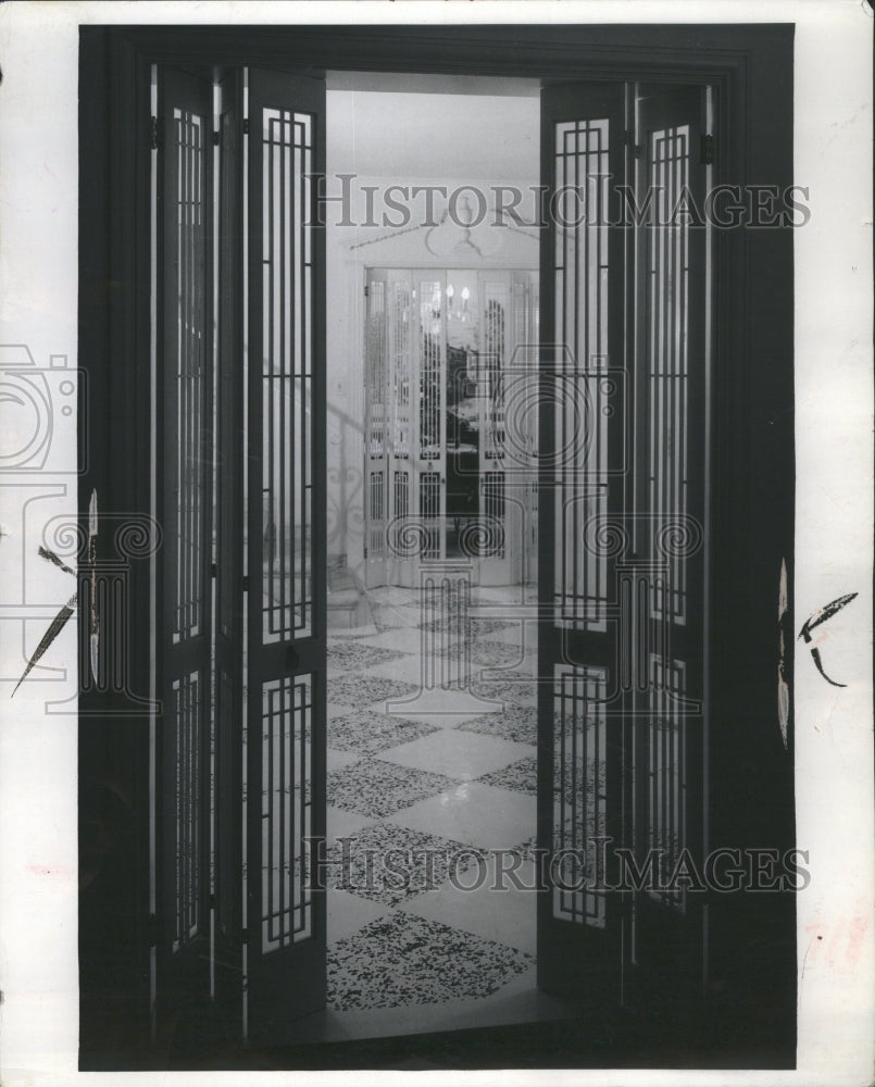 1962 Press Photo Decorative Doors