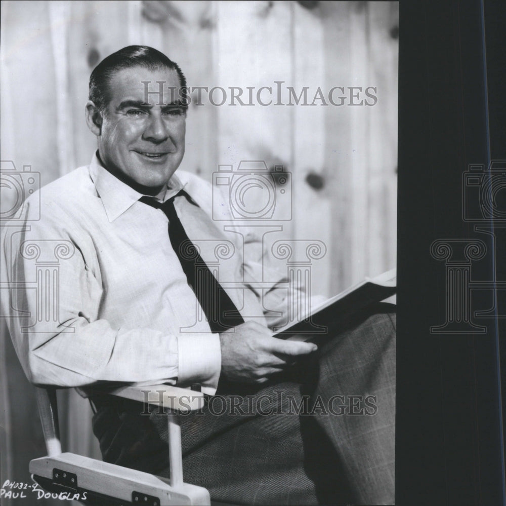 1954 Press Photo Paul Douglas