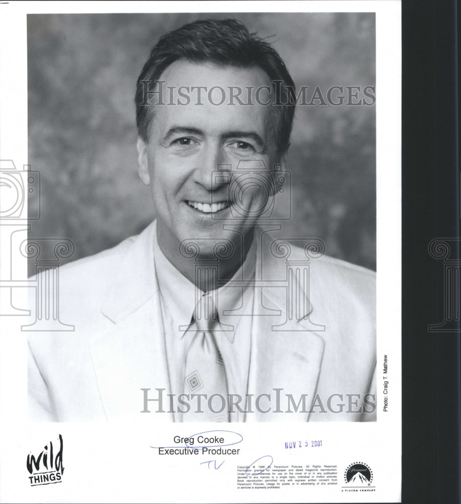 2001 Press Photo Greg Cooke Wild Things