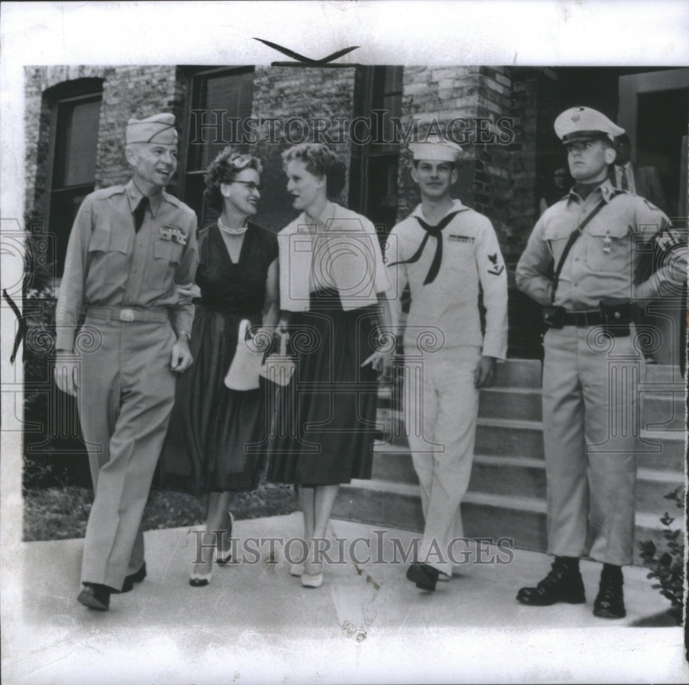 1954 Press Photo Korean War Courts Cities Colone